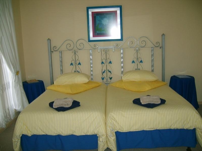 Sir Lambert'S Guesthouse Lambertʼs Bay الغرفة الصورة