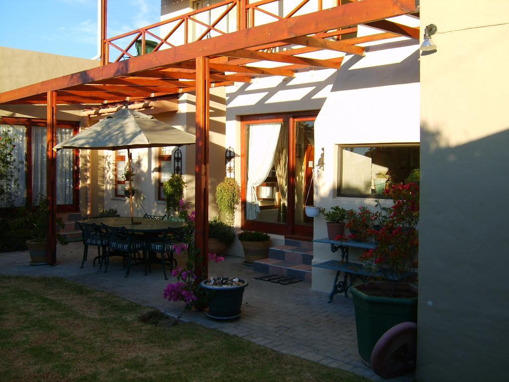 Sir Lambert'S Guesthouse Lambertʼs Bay المظهر الخارجي الصورة